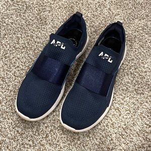 APL Women’s TechLoom Bliss, Navy/White, Size 8.5